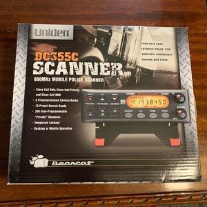 UNIDEN BEARCAT MOBILE SCANNER { BC355C }